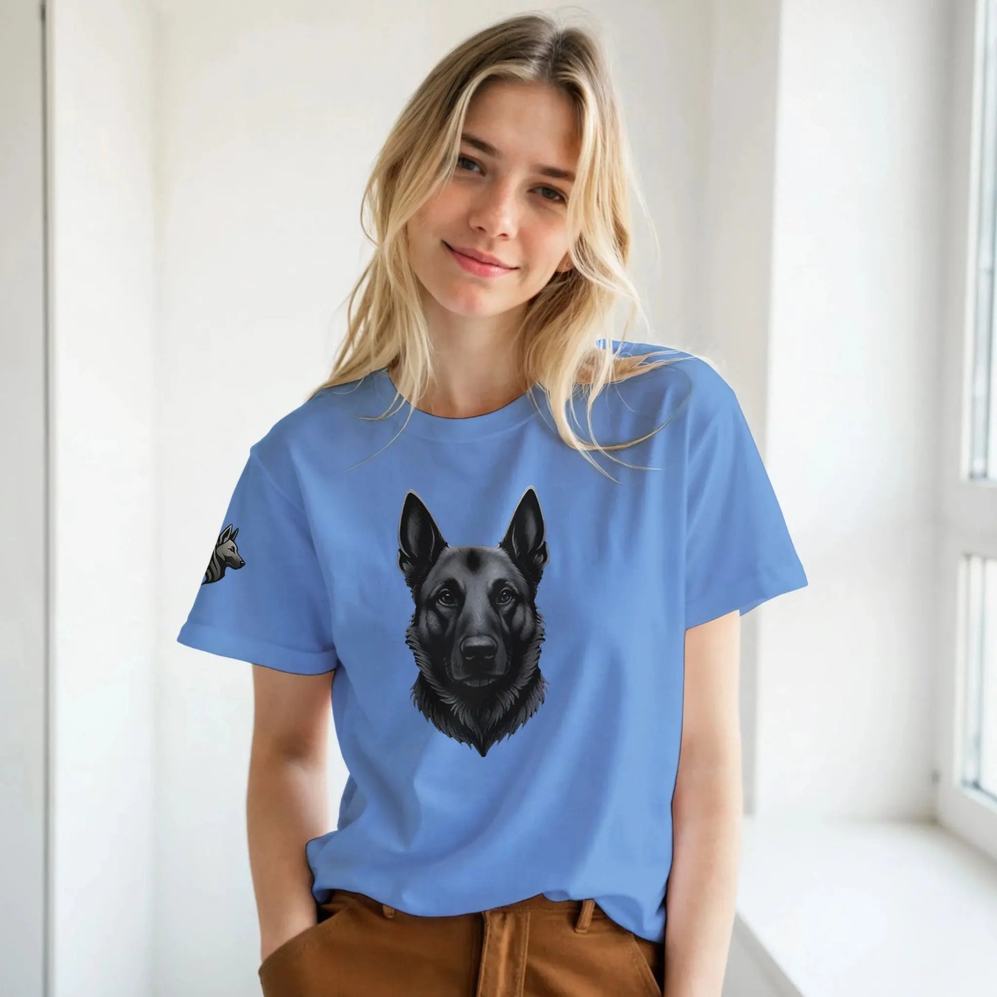 T-shirt adulte unisexe classique ras du cou bleu tête Malinois argenté