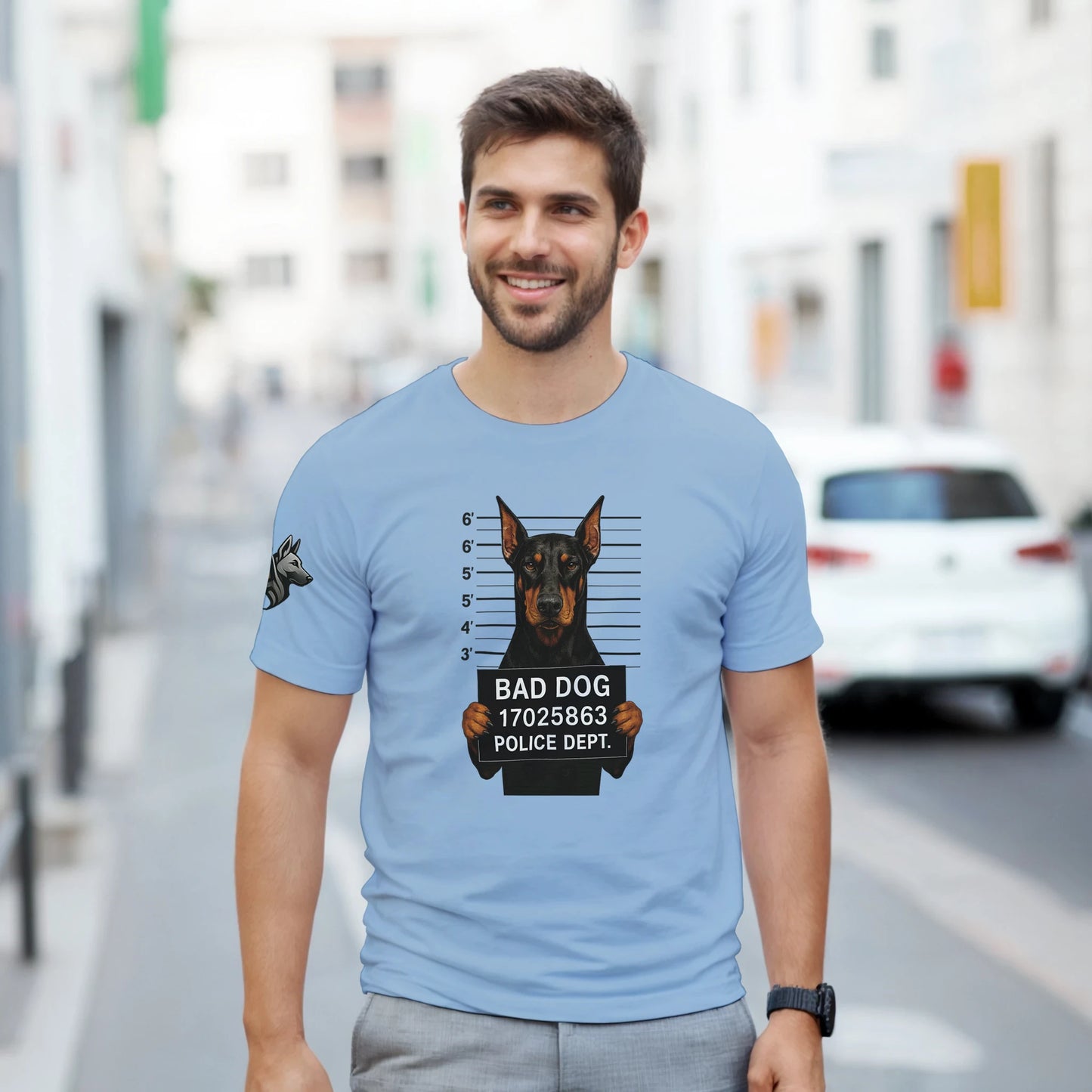 T-shirt adulte unisexe épais bleu ras du cou Bad dog Dobermann