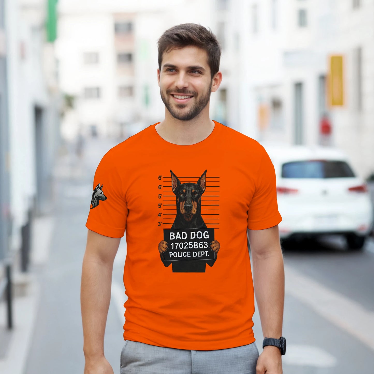 T-shirt adulte unisexe épais orange ras du cou Bad dog Dobermann