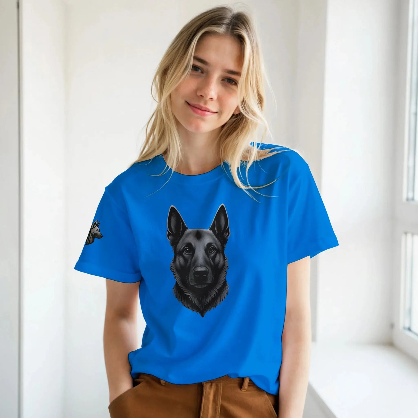 T-shirt adulte unisexe classique ras du cou bleu tête Malinois argenté