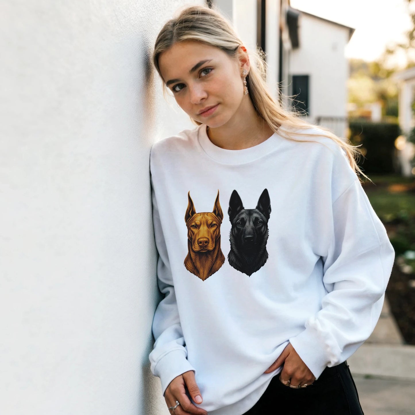 Sweat-shirt adulte unisexe classique ras du cou blanc tête Dobermann+Malinois