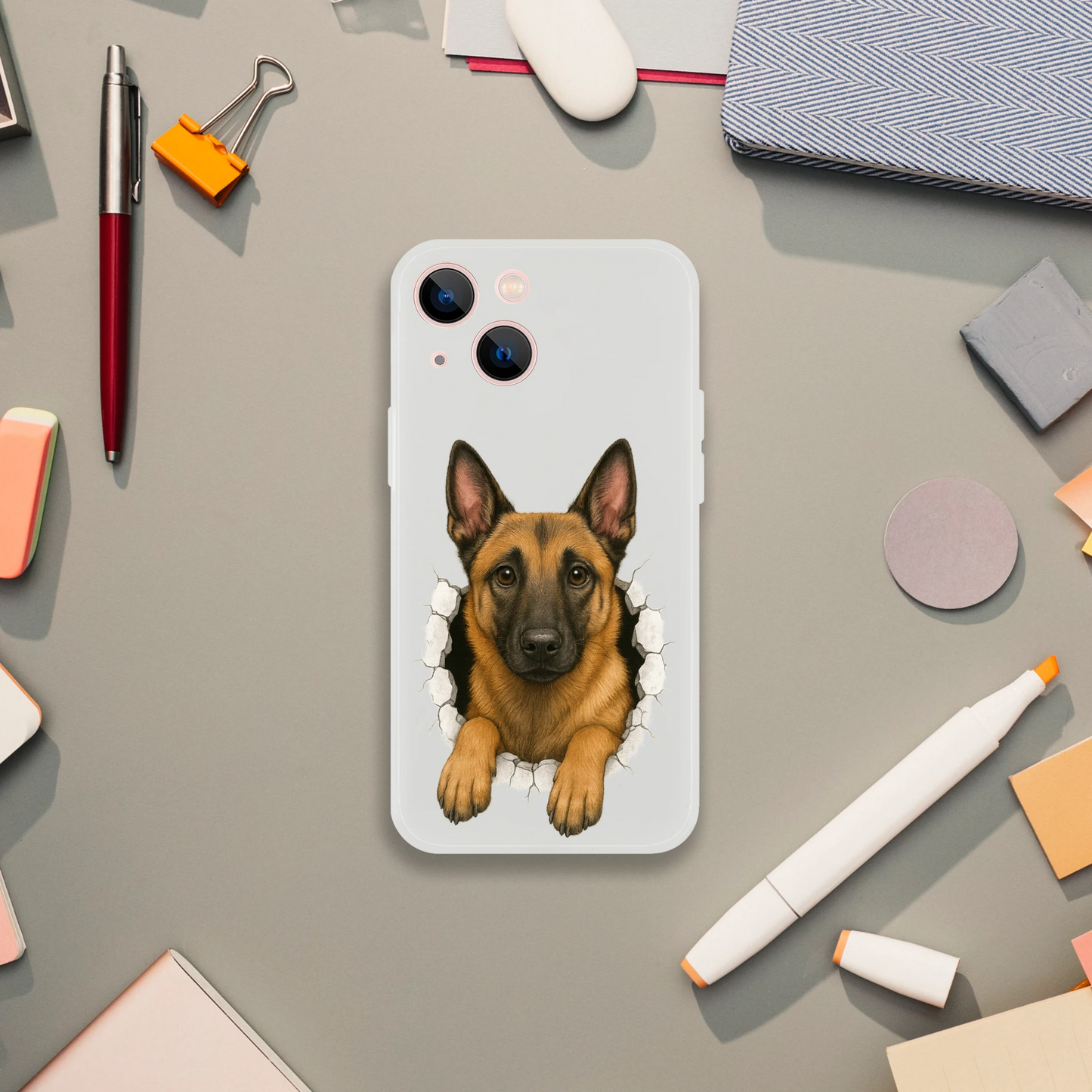 Coque pour Iphone Malinois trou mur2