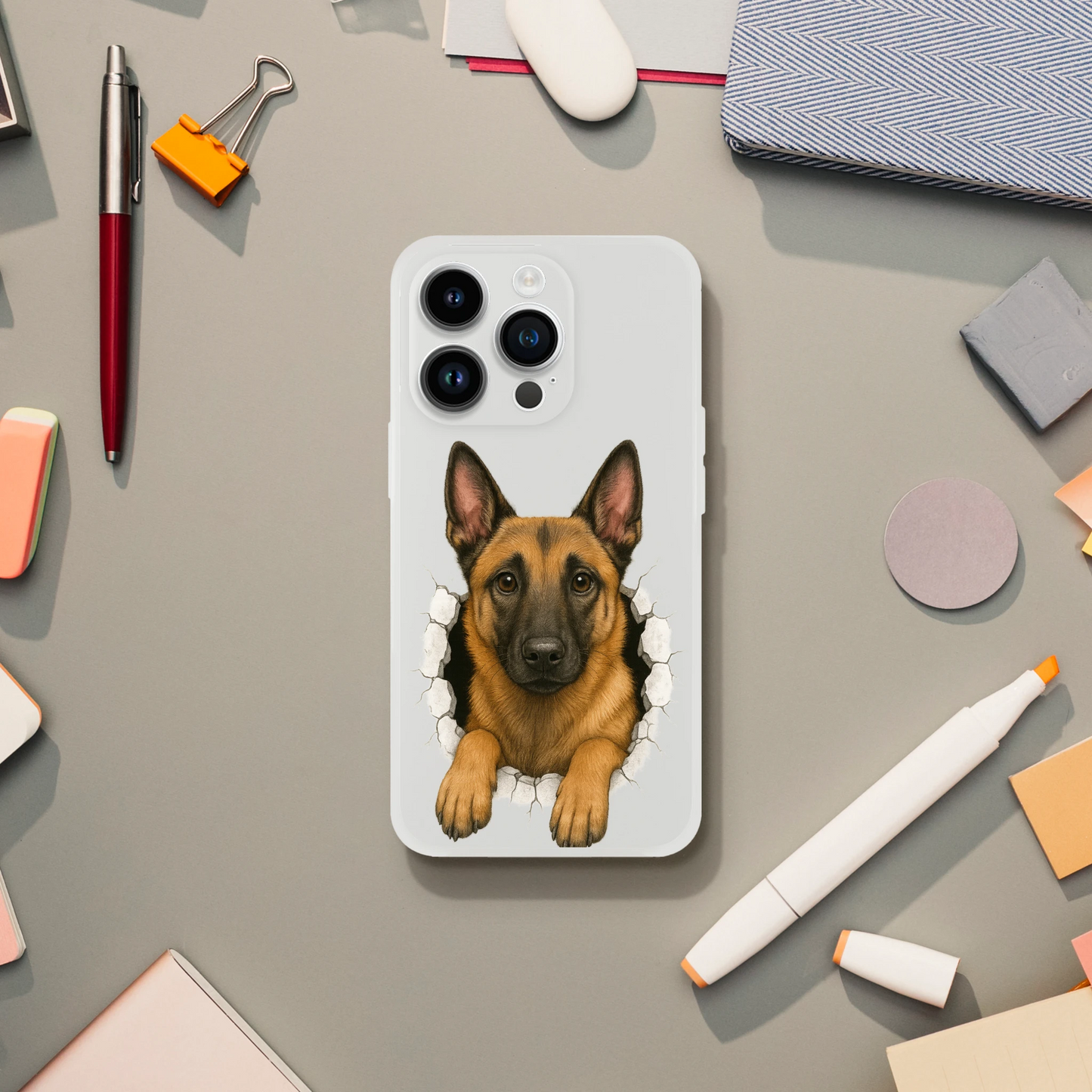 Coque pour Iphone Malinois trou mur2