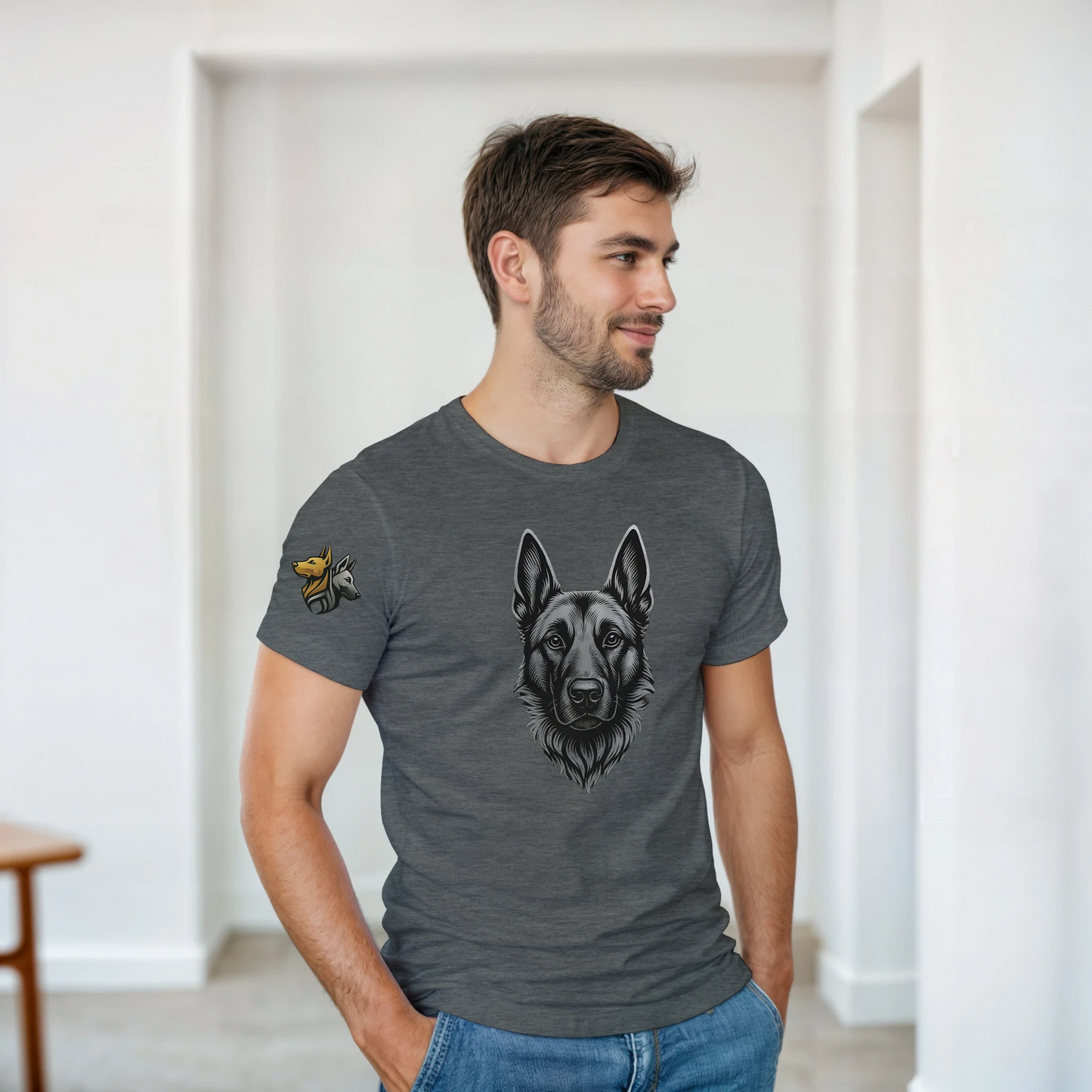 T-shirt adulte unisexe épais ras du cou gris tête Malinois argentée