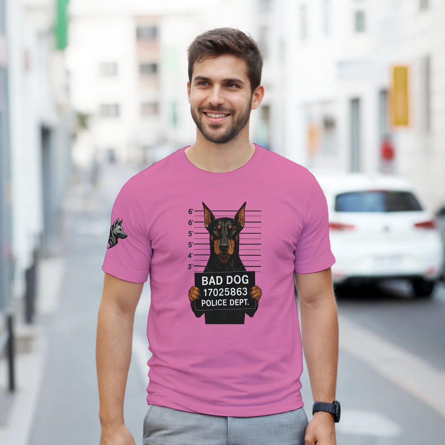T-shirt adulte unisexe épais rose ras du cou Bad dog Dobermann