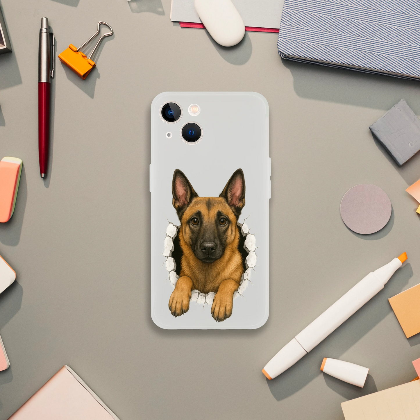 Coque pour Iphone Malinois trou mur2