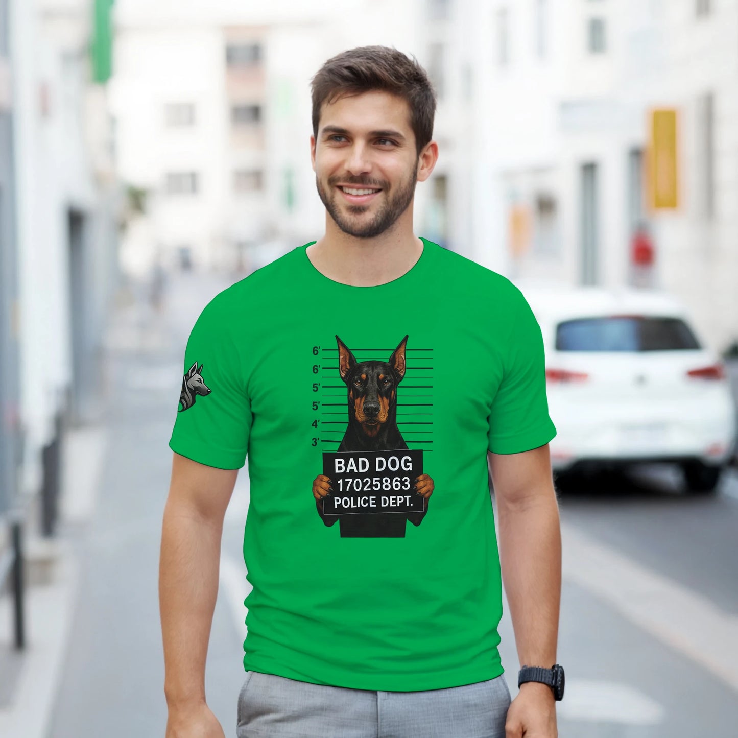 T-shirt adulte unisexe épais vert ras du cou Bad dog Dobermann 