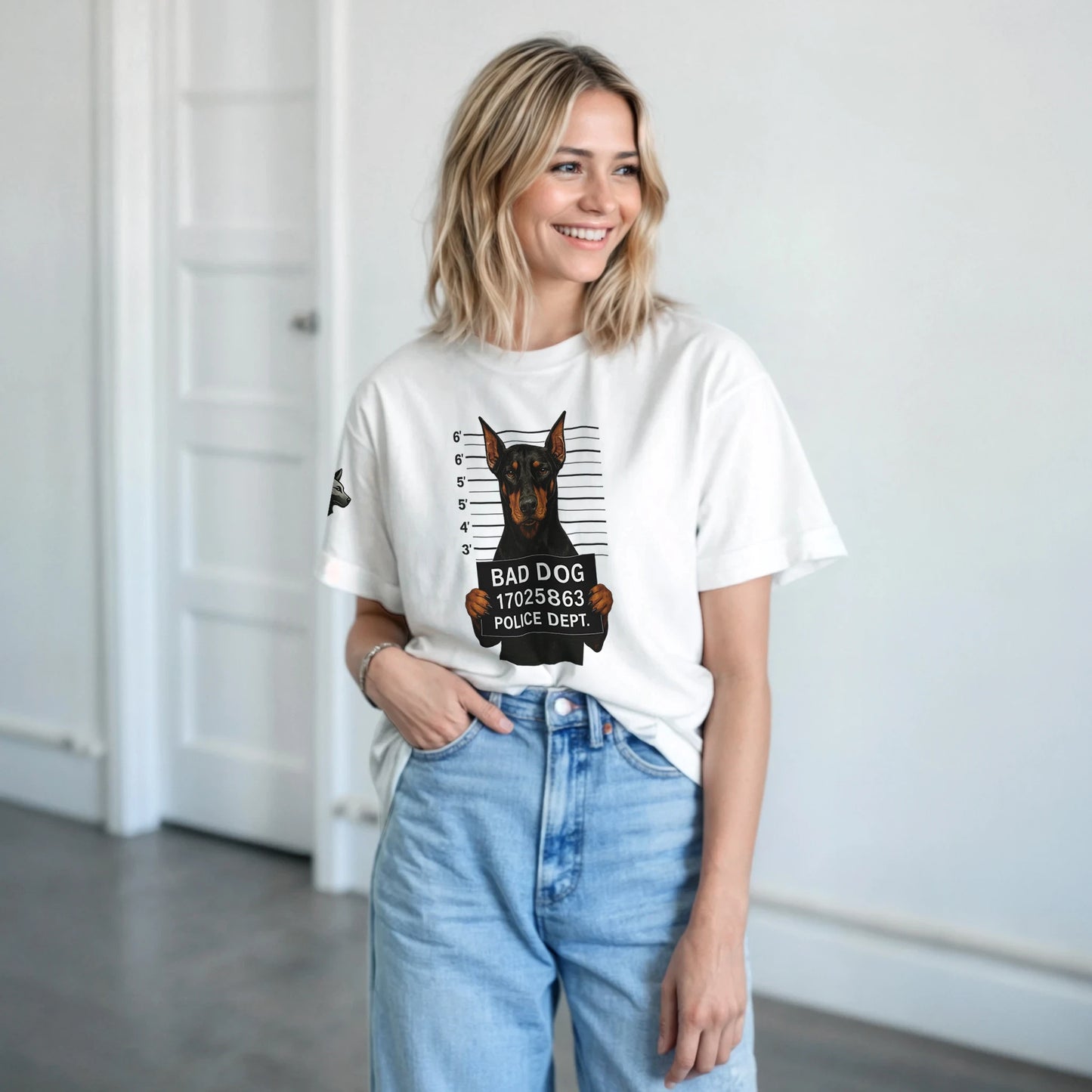 T-shirt adulte unisexe épais blanc ras du cou Bad dog Dobermann 