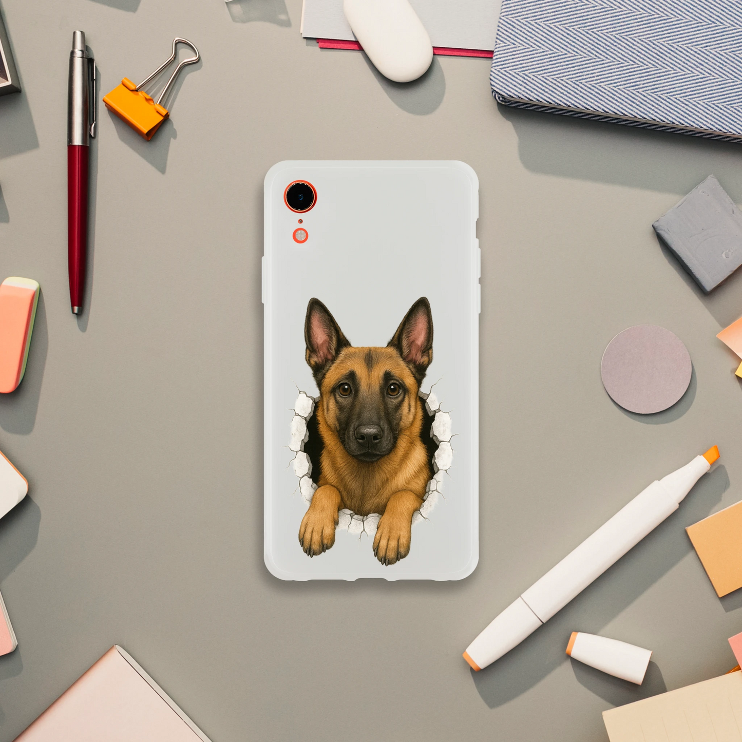 Coque pour Iphone Malinois trou mur2